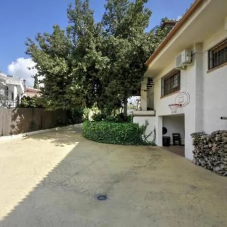 Rentitspain Grand Luxury Piscina & Jacuzzi Granada *