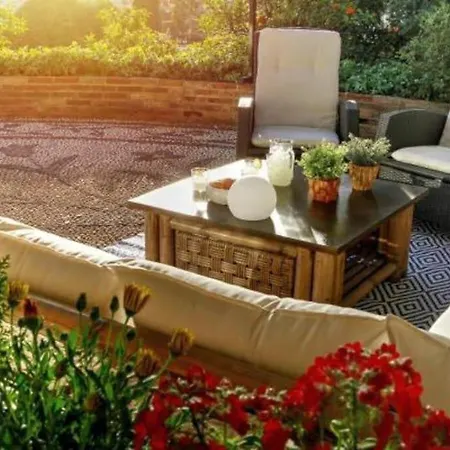 Rentitspain Grand Luxury Piscina & Jacuzzi Granada Albolote