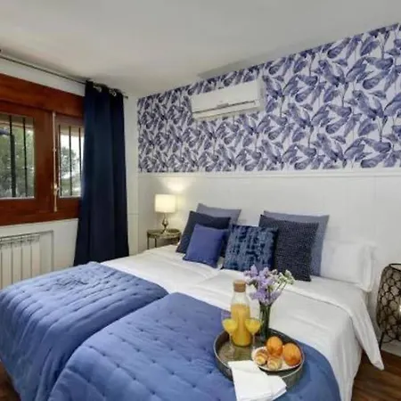 Rentitspain Grand Luxury Piscina & Jacuzzi Granada Villa