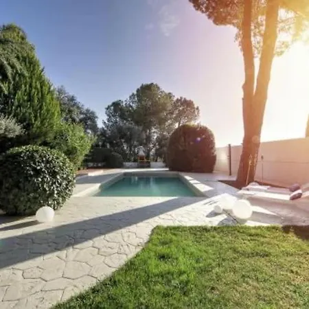 Rentitspain Grand Luxury Piscina & Jacuzzi Granada Albolote