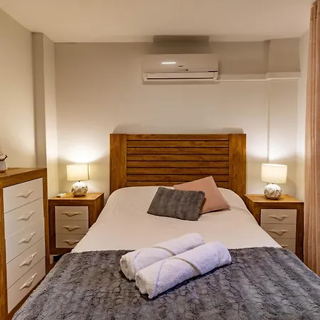 Rentitspain Grand Luxury Piscina & Jacuzzi Granada Albolote