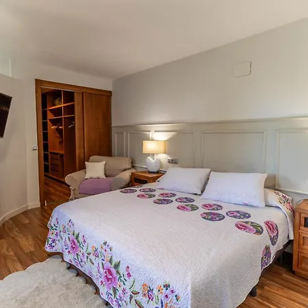 Rentitspain Grand Luxury Piscina & Jacuzzi Granada Albolote